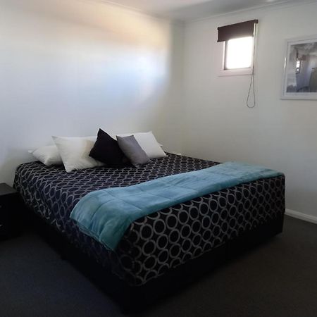 Twin Swans Motel Inverell Zewnętrze zdjęcie